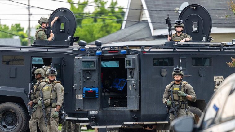 manhunts-across-america-in-2025:-five-cases-that-left-cities,-campuses-and-towns-on-edge