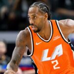 kawhi-leonard-pours-on-55-points-to-help-clippers-top-pistons