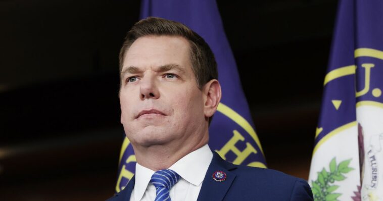 swalwell-pushes-democrats-to-impeach-pam-bondi,-other-officials-if-they-win-the-midterms