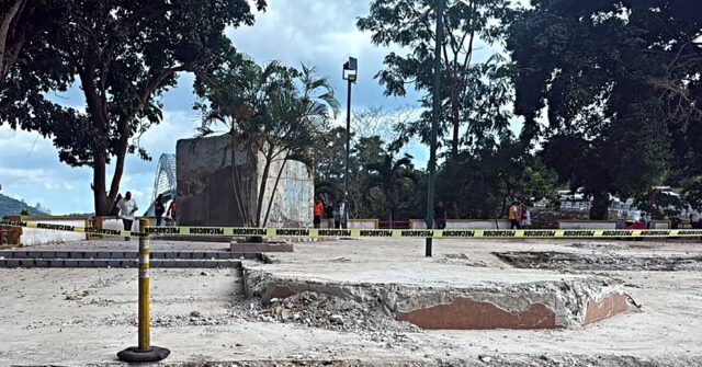panama-mayor-demolishes-monument-to-‘chinese-panamanian-friendship’