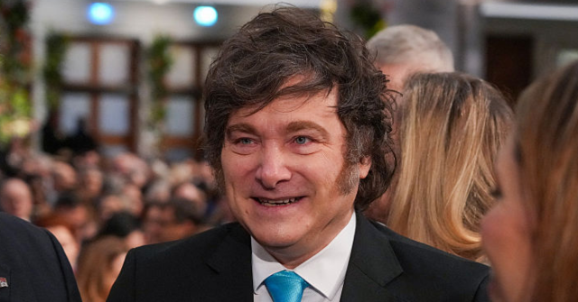 argentina’s-javier-milei-says-he-‘deeply-admires’-trump,-supports-venezuela-naval-strikes