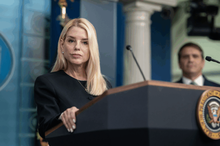pam-bondi-issues-damage-control-statement-after-explosive-backlash-over-doj’s-alleged-failure-to-act-on-massive-minnesota-somali-fraud