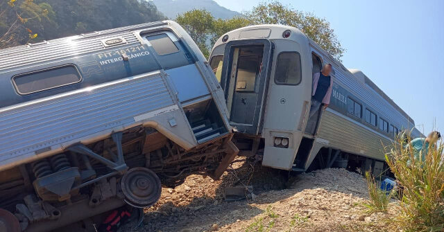 13-dead-in-mexico’s-navy‑operated-train-wreck-tied-to-former-president’s-family’s-alleged-contract-rigging