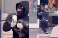 gang-of-masked-thugs-caught-on-camera-fleeing-brazen-calif.-jeweler-robbery