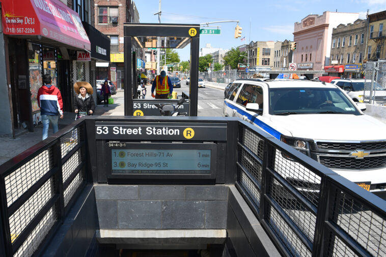 maniac-charged-with-slashing-stranger-with-boxcutter-over-accidental-bump-in-ny—-and-gets-out-on-bail