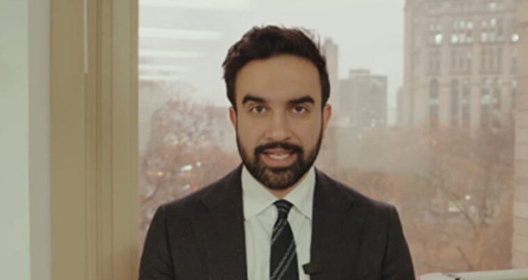 watch:-nyc’s-radical-socialist-mayor-elect-zohran-mamdani-posts-video-coaching-illegals-on-how-to-evade-ice-–-urges-people-to-‘stand-up’-to-feds