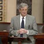 senator-john-kennedy-brings-somali-fraud-to-the-senate-floor,-blames-minnesota-democrats