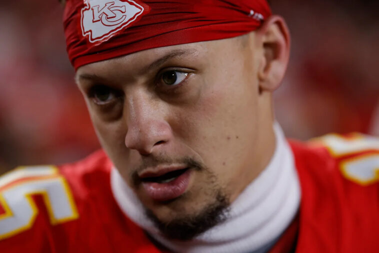 week-14-instant-reactions:-you-cannot-trust-the-chiefs-in-the-2025-fantasy-football-playoffs