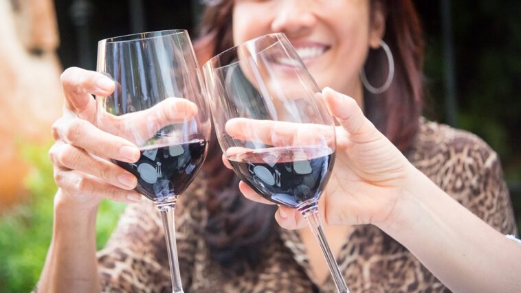 doctors-reveal-why-alcohol-causes-‘booze-butt’-and-how-to-prevent-it-on-new-year’s