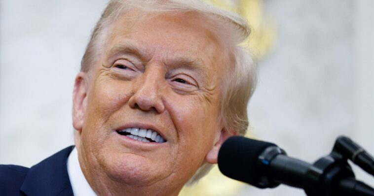 trump-admin-rolls-out-big-beautiful-bill’s-health-savings-accounts-that-lower-taxable-income,-earn-interest