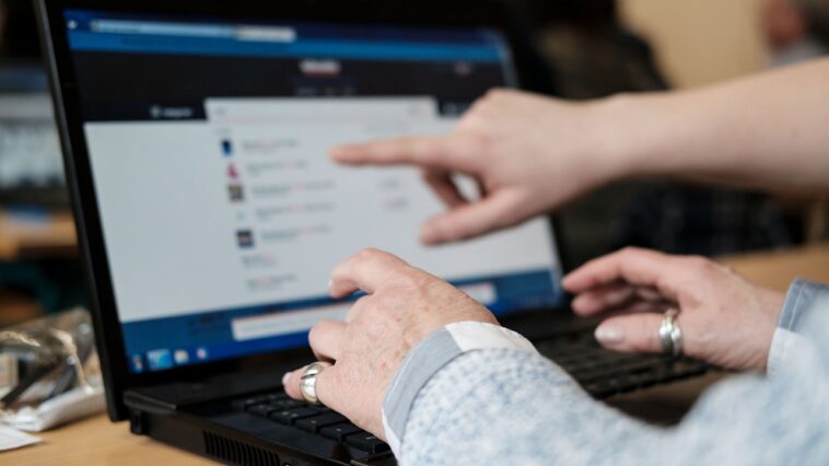 10-simple-cybersecurity-resolutions-for-a-safer-2026