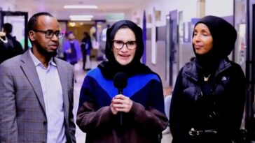 ‘conservatives-want-women-in-handmaid’s-tale-outfits,’-declares-liberal-wearing-hijab