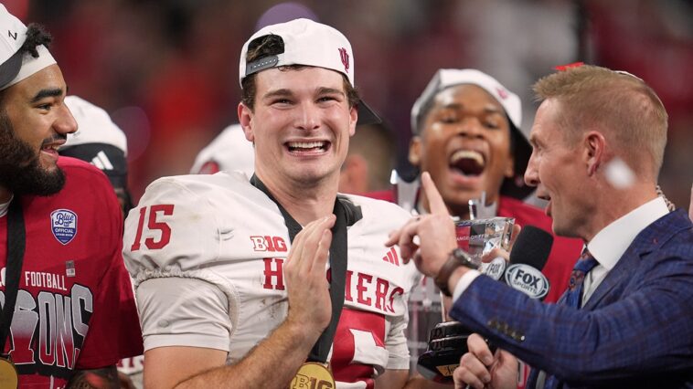 fernando-mendoza,-julian-sayin,-diego-pavia-and-jeremiyah-love-tapped-as-heisman-trophy-finalists