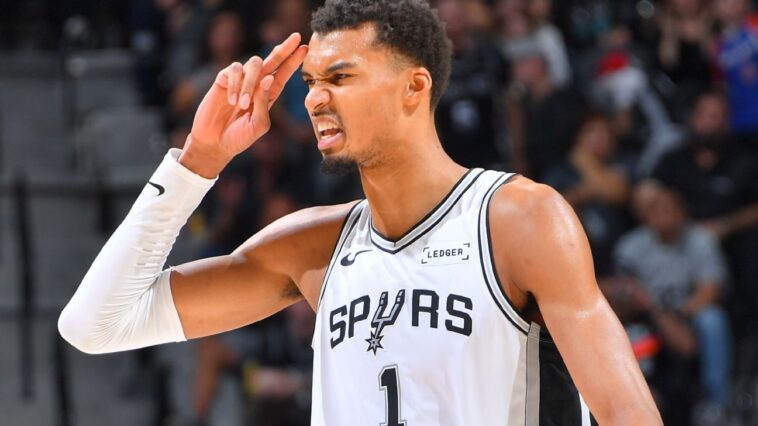 wemby-hobbles-off-court-in-pain-after-late-injury