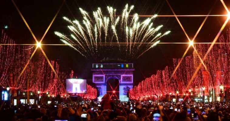 the-end-of-france:-dystopian-paris-cancels-new-year’s-eve-concert-in-the-champs-elysees-over-fears-of-migrant-violence