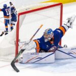 ilya-sorokin-backstops-islanders-to-shootout-win-and-season-sweep-of-lightning