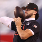 the-staggering-nil-figure-that-transfer-portal-qbs-are-expected-to-cost