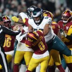 multiple-players-ejected-after-brawl-breaks-out-during-eagles-commanders-game