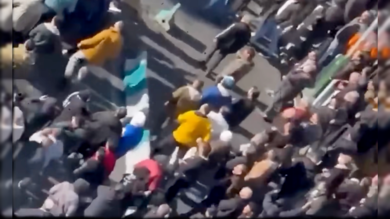 protesters-take-to-the-streets-in-iran,-chant-‘death-to-khamenei’