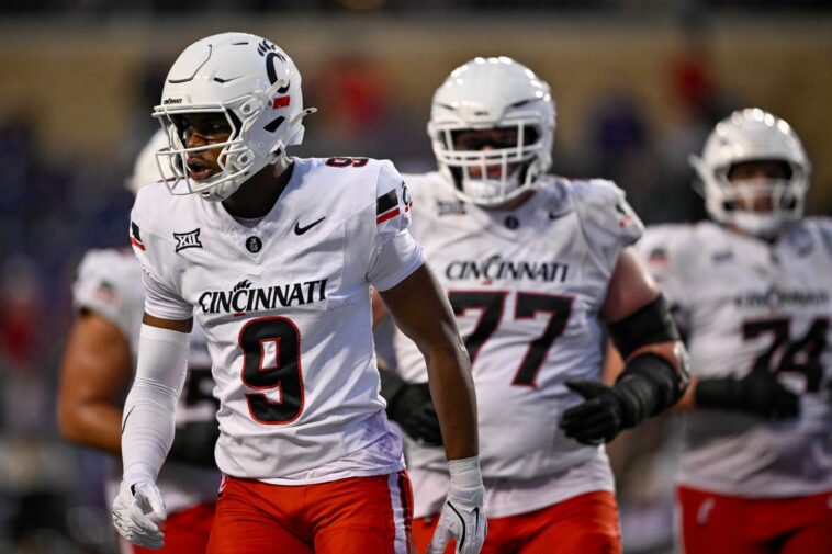 draftkings-promo:-bet-$5-and-get-$200-in-bonus-bets-for-navy-vs.-cincinnati-in-liberty-bowl