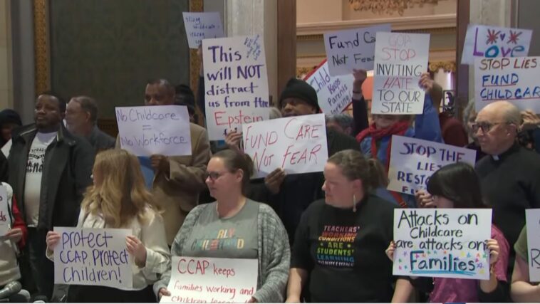 ‘fraudian’-slip??-two-women-react-strangely-when-they-mention-“fraud”-at-minnesota-rally-–-one-goes-“off-script”-and-gets-brutally-honest