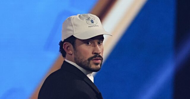 mexican-museum-blasts-rapper-bad-bunny-for-touching-ancient-artifact