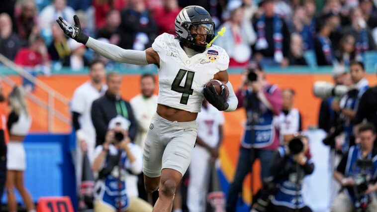 oregon-shuts-out-texas-tech-to-win-orange-bowl-behind-dominant-defensive-outing