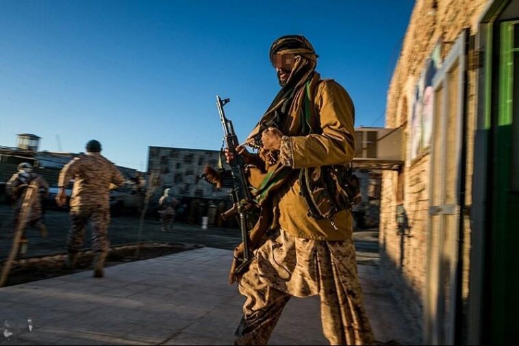 iran-regime-kills-protesters-as-unrest-and-calls-for-regime-change-spread-nationwide