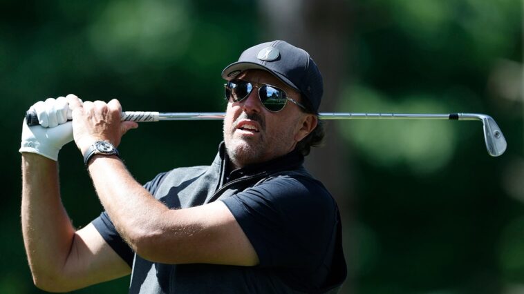 golf-legend-phil-mickelson-weighs-in-on-alleged-fraud-in-california