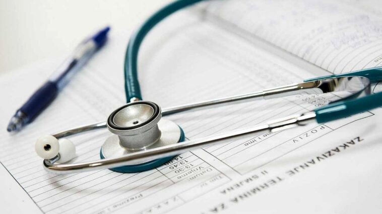 ai-disclosure-in-healthcare:-what-patients-must-know