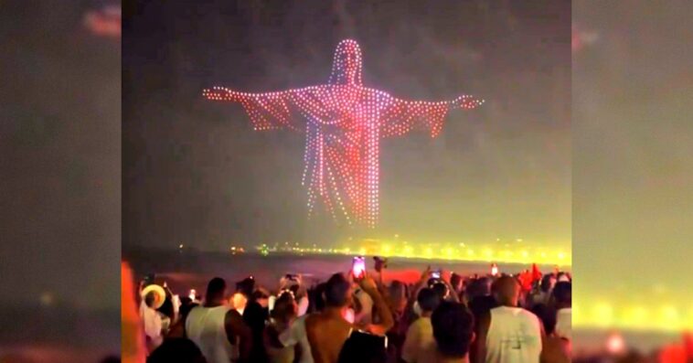 two-million-people-cheer-as-drones-form-the-image-of-christ-the-redeemer-emerging-from-the-sea-during-record-breaking-new-year’s-eve-celebrations-in-rio-de-janeiro-(videos)