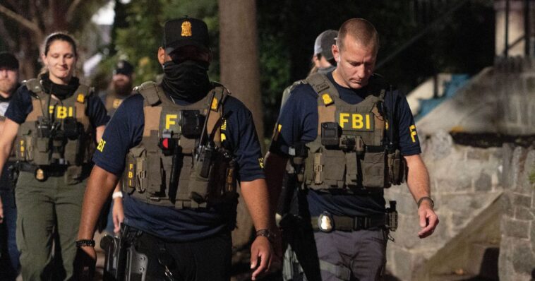 breaking:-fbi-reportedly-foils-isis-linked-new-year’s-eve-terror-attack