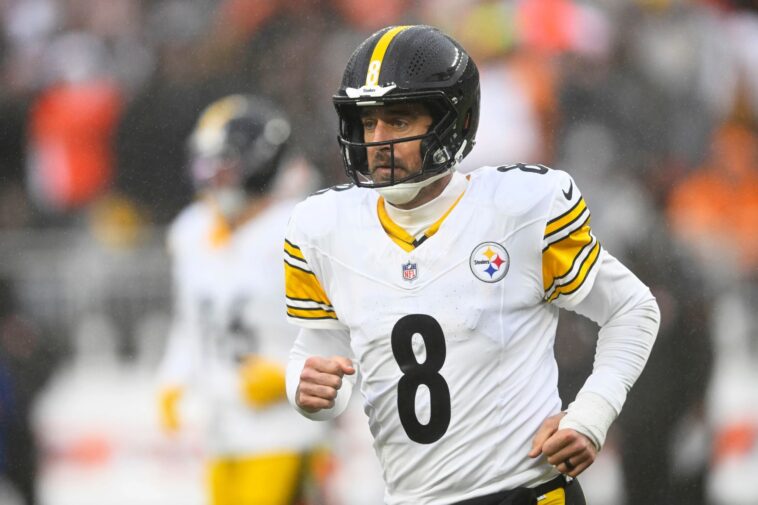 thescore-bet-bonus-code-npnews:-bet-$10,-get-$100-in-bonus-bets-for-nfl-week-18