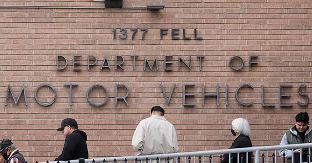 325,000-foreign-nationals-in-california-must-return-to-dmv,-get-new-real-ids-due-to-software-glitch