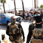 swalwell-threatens-to-revoke-driver’s-licenses-of-masked-ice-agents-operating-in-california