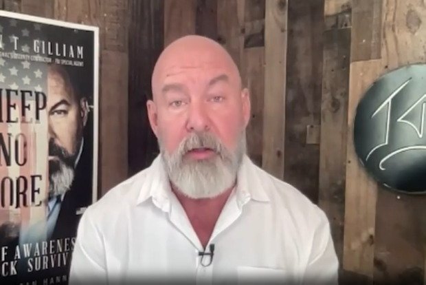 former-fbi-agent-says-political-violence-has-‘just-started’-as-we-head-into-2026