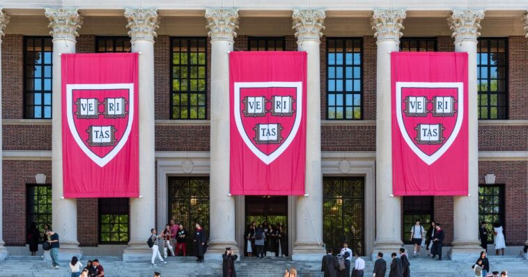 ‘why-i’m-leaving-harvard’:-40-year-harvard-professor-blasts-school-for-‘exclusion-of-white-males’