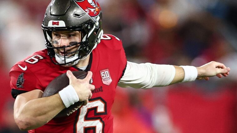 baker,-bucs-‘found-a-way,’-stay-in-nfc-south-race