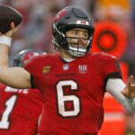 no-nfc-south-champ-until-sunday-after-bucs-beat-panthers
