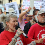tiny-group-of-san-antonio-socialists-protest-us.-arrest-of-maduro-as-venezuelan-exiles-celebrate