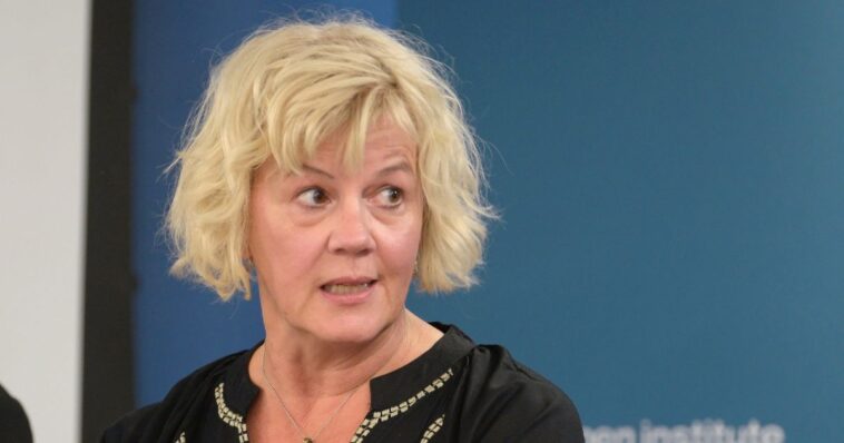 dems-push-beth-macy-as-the-liberal-answer-to-jd-vance,-say-she’s-‘what-vance-could-have-been’