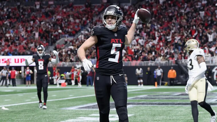 panthers-make-playoffs-after-falcons-win-over-saints;-buccaneers-eliminated