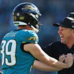 jags-cap-turnaround,-clinch-afc-south-with-rout