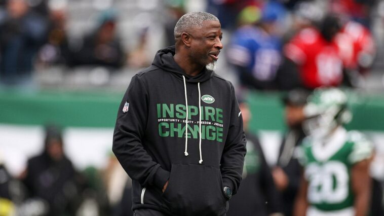 jets-make-nfl-history-with-season-of-unprecedented-futility-and-record-breaking-failures