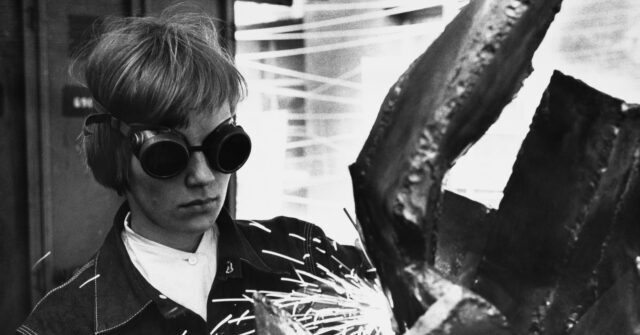 slump-in-key-gauge-of-factory-activity-points-to-better-times-ahead