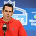 giants-gm-schoen-returning-despite-4-13-season