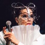 bjork-urges-greenland-to-‘declare-independence,’-worries-that-‘cruel-colonizer’-may-take-over