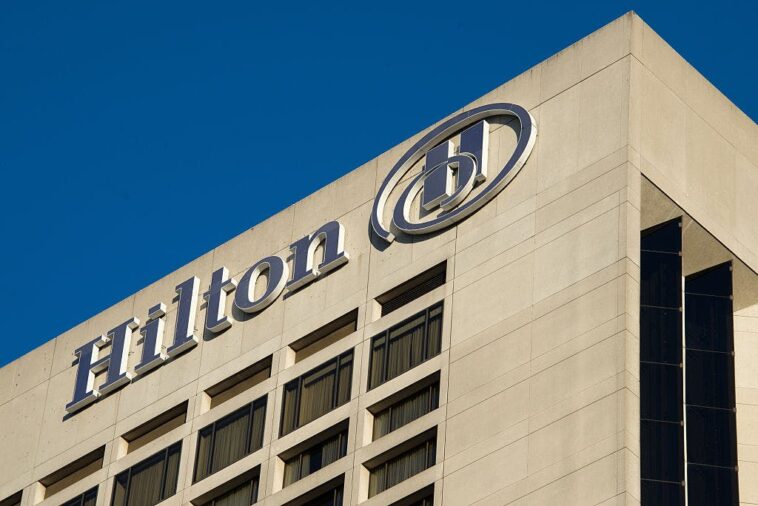 dhs:-hilton-launches-‘coordinated-campaign’-to-refuse-service-to-ice-agents