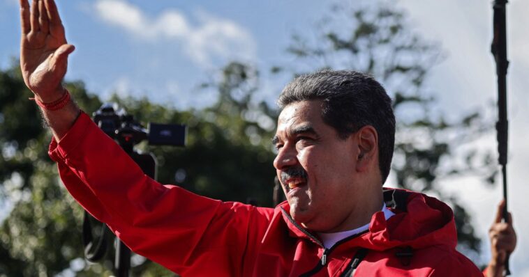 legal-expert-jonathan-turley-explains-why-indictment-contents-should-terrify-maduro