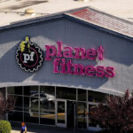 video-—-‘should-have-called-the-cops’:-trans-man-accused-of-masturbating-in-women’s-bathroom-at-planet-fitness